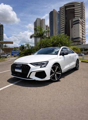 AUDI A3 2.0 40 TFSI MHEV SEDAN PERFORMANCE BLACK S-TRONIC
